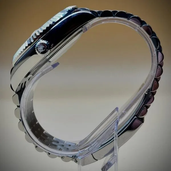 Rolex Sky Dweller - Image 3