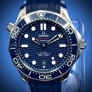 Omega Seamaster Diver 300M Omega Co-Axial Master Chronometer 42mm - Ref 21032422003001