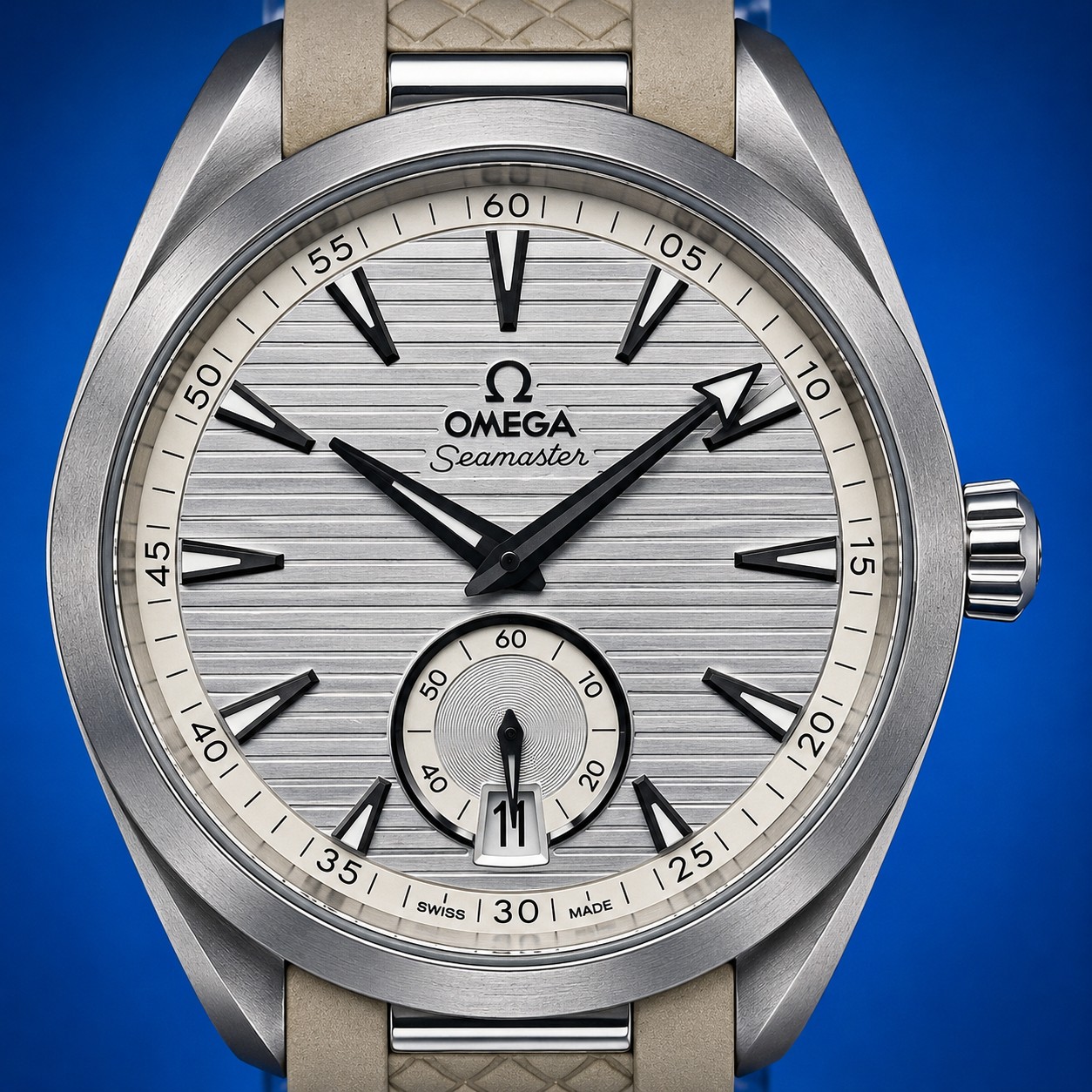1 66 - Genco Timepieces OMEGA Seamaster Aqua Terra 150M Small Seconds | 41MM | Silver Dial | Beige Rubber Strap | Ref. 220.12.41.21.02.005 | Full Set