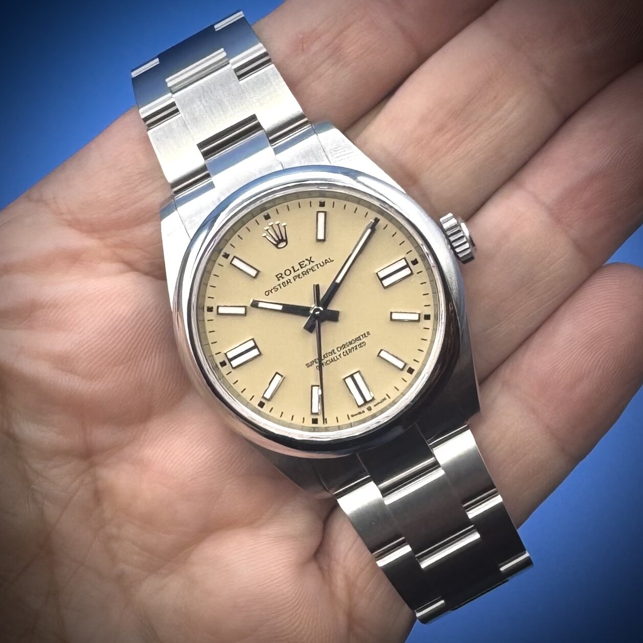 10 5 - Genco Timepieces Rolex Oyster Perpetual / 41mm / Beige Dial Reference # 134300 Men's Watch - Image 8