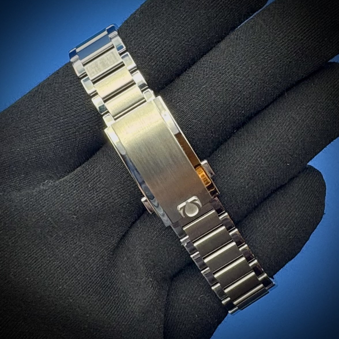 11 31 - Genco Timepieces 2024 Omega Speedmaster '57 40.5MM Blue Dial Steel Bracelet Reference 332.10.41.51.03.001 - Image 11