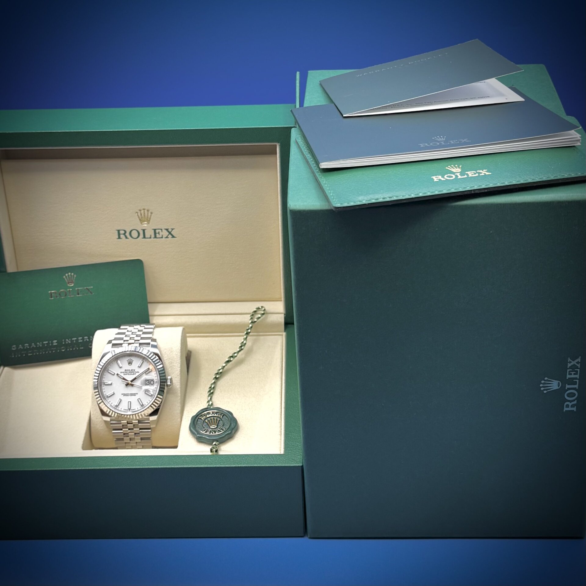 Buy The Rolex Datejust 41mm Reference # 126334 Watch - Genco