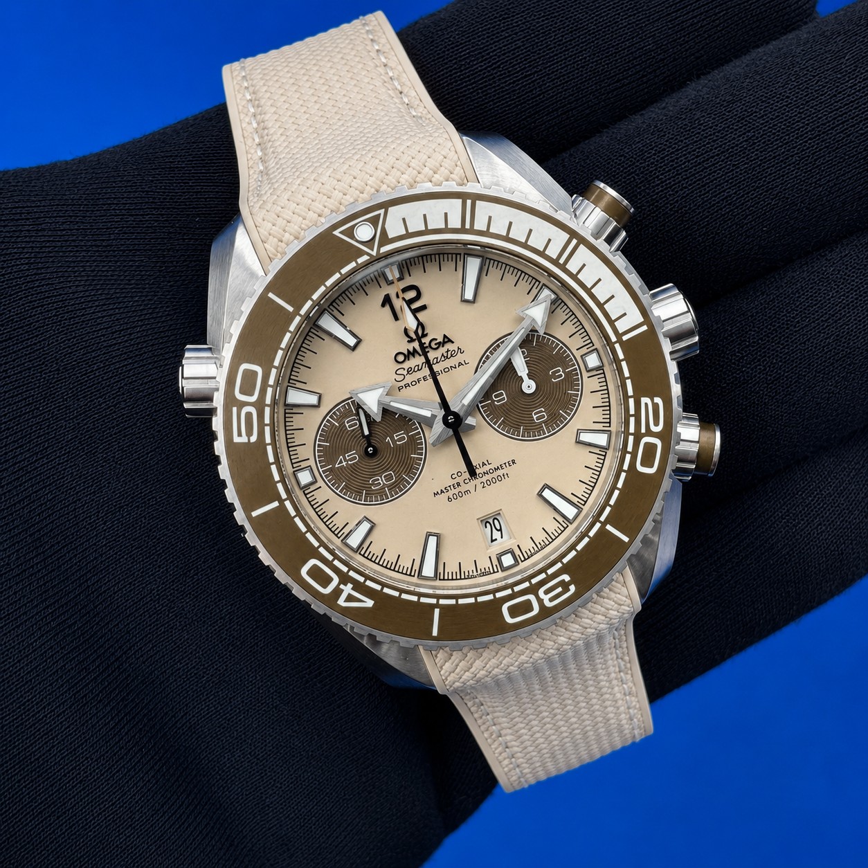 12 42 - Genco Timepieces OMEGA Seamaster Planet Ocean 600M Chronograph Reference 215.32.46.51.09.001 | Beige Dial | Brown Ceramic Bezel - Image 13