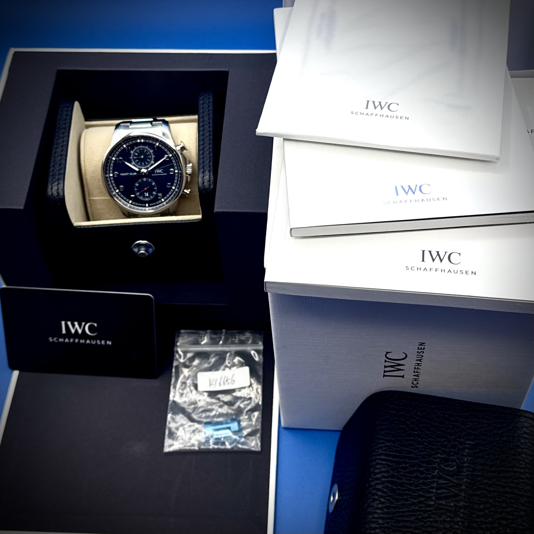 18 46 - Genco Timepieces IWC Portugieser Yacht Club Chronograph | Blue Dial | Stainless Steel Bracelet | Ref. IW390701 | Full Set - Image 15