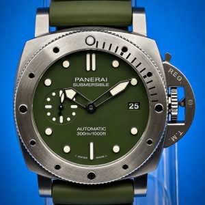 PANERAI Submersible Verde Militare 42mm Limited Edition – Ref. PAM01055