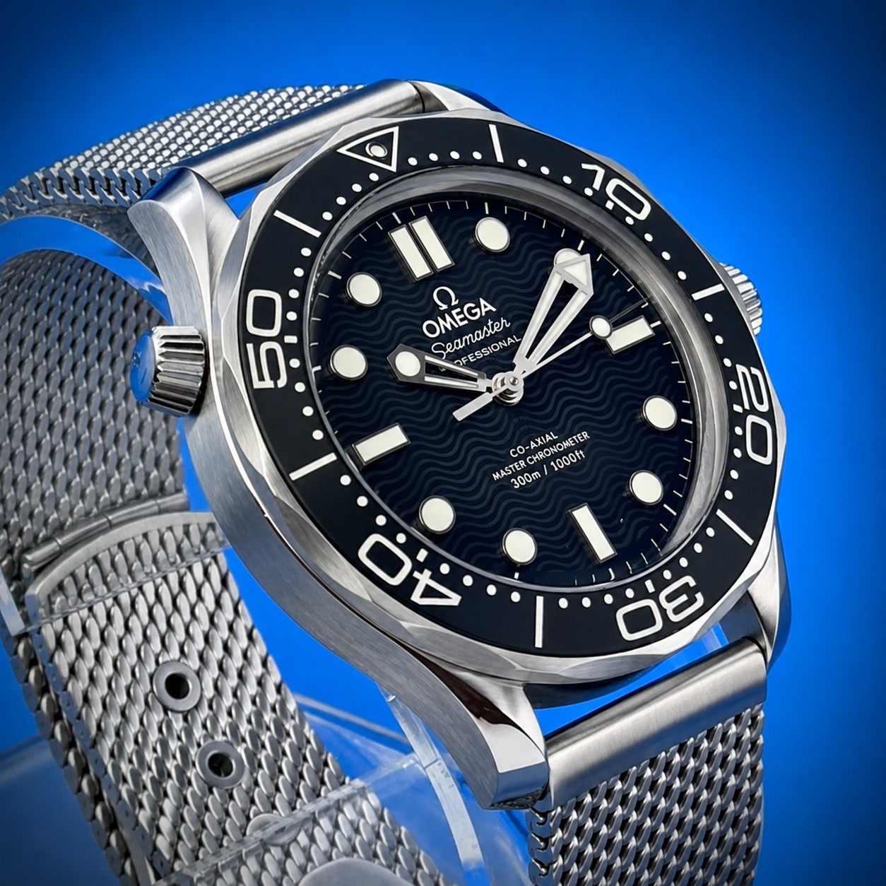 5 61 - Genco Timepieces OMEGA Seamaster Diver 300M | 42MM | Black Dial | Stainless Steel Mesh Bracelet | Ref. 210.30.42.20.01.010 | Full Set - Image 5