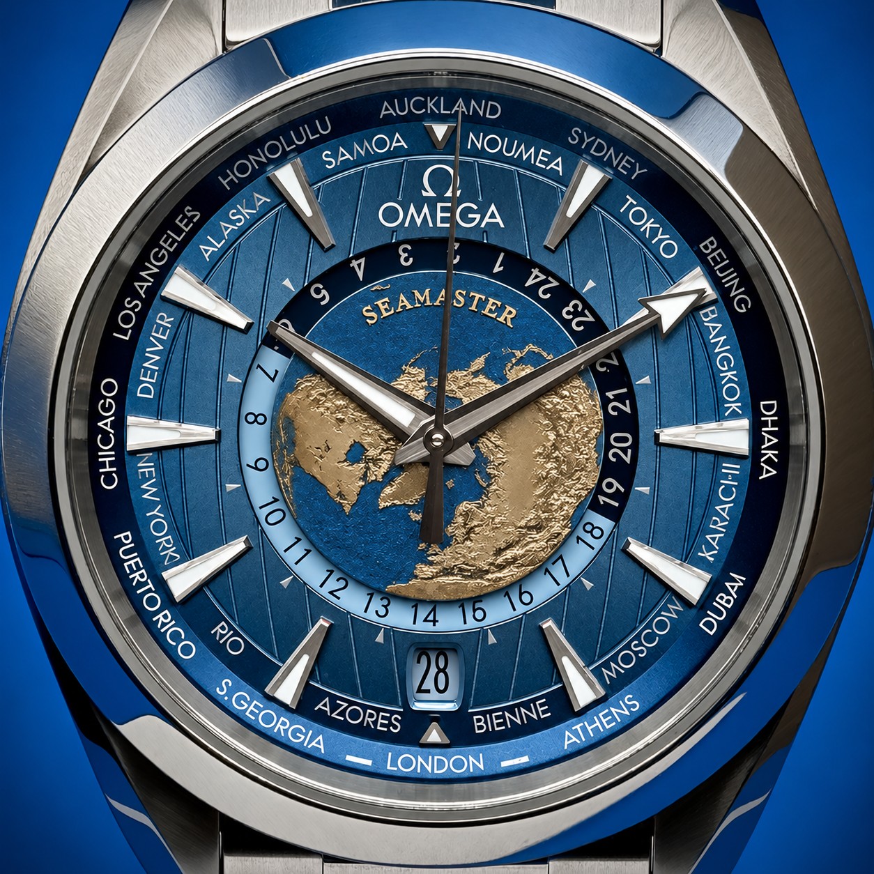 5 68 - Genco Timepieces OMEGA Seamaster Aqua Terra Worldtimer 43MM Summer Blue Dial Steel 220.10.43.22.03.002 | Full Set - Image 5