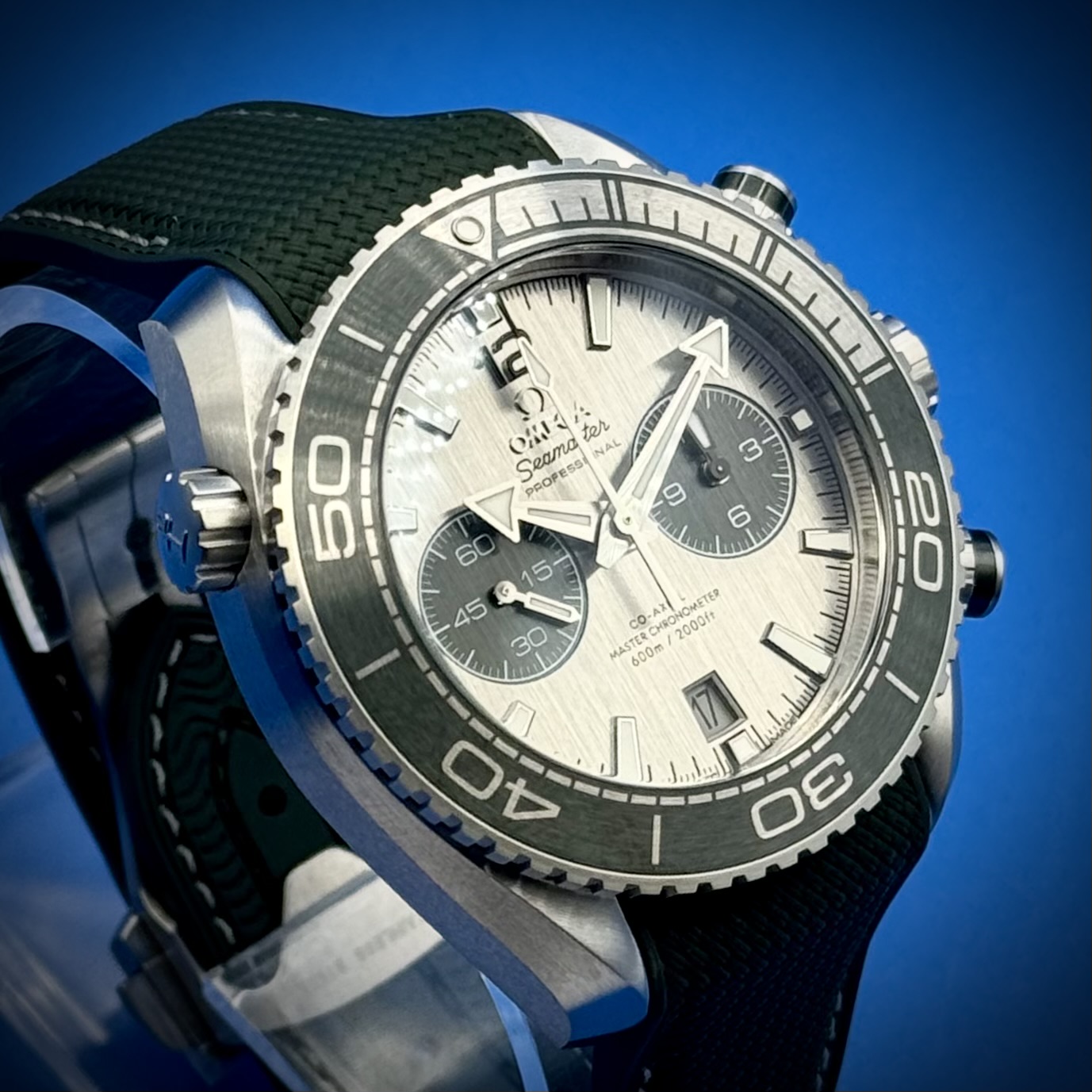 5 79 - Genco Timepieces OMEGA Seamaster Planet Ocean 600M Chronograph 45.5MM | Grey Dial | Green Rubber Strap | Ref. 215.32.46.51.06.001 | Full Set - Image 5